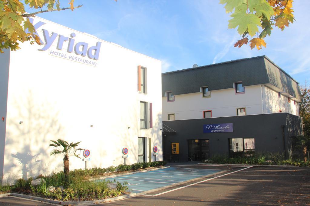Kyriad Saint Quentin En Yvelines - Montigny Eksteriør billede